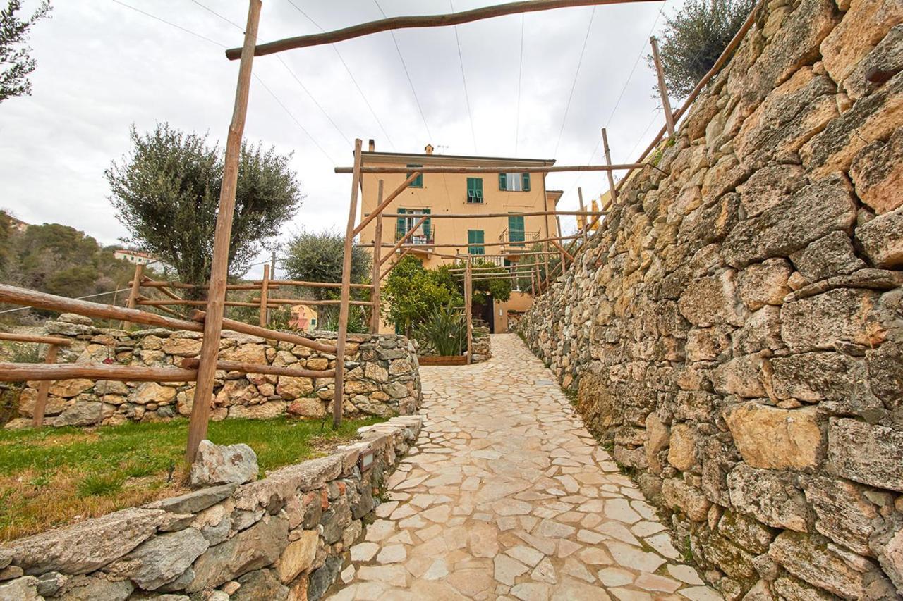 Appartamento Ulivo Finale Ligure Exterior photo