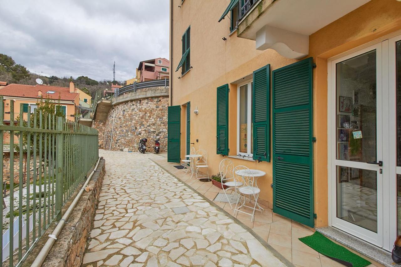 Appartamento Ulivo Finale Ligure Exterior photo